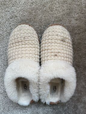 UGG Cream Shearling-Lined Slippers size 8